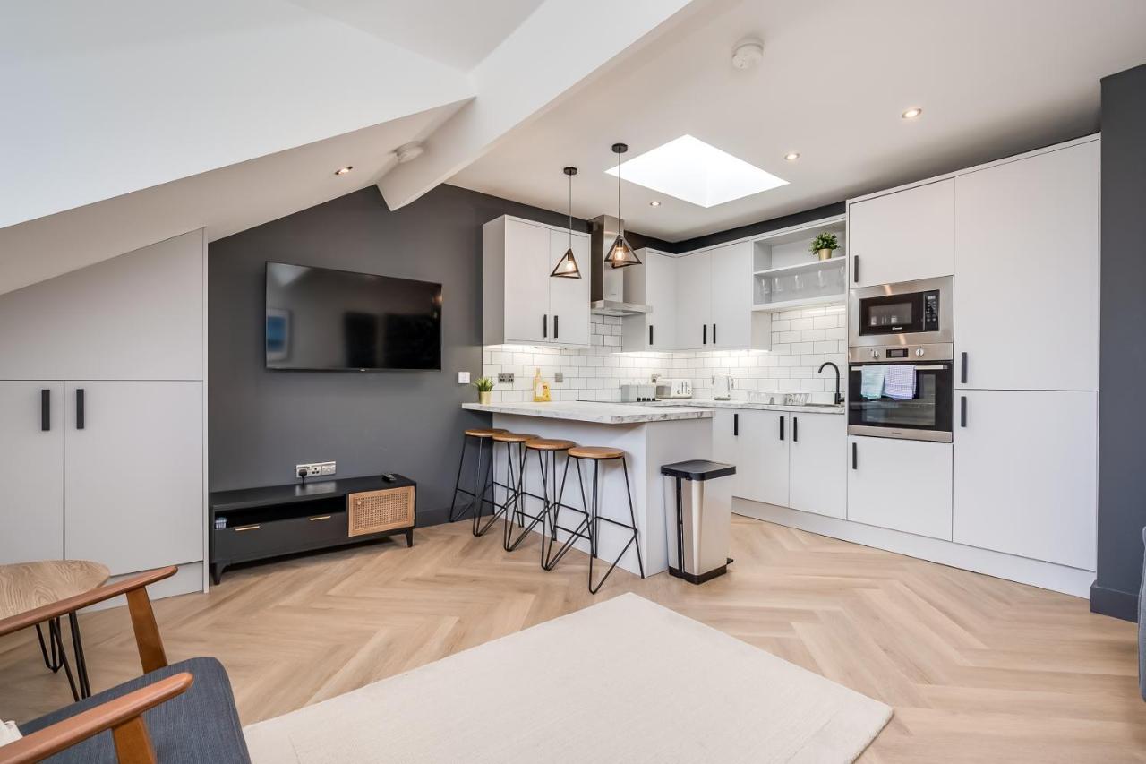 Central Belfast Apartments: University Street Szoba fotó